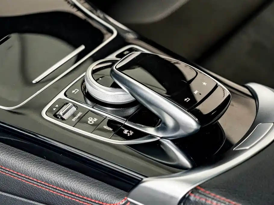 Mercedes-Benz GLC AMG 2017 AMG GLC 43 4MATIC фото 13
