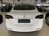 Фото 10 - Tesla Model 3