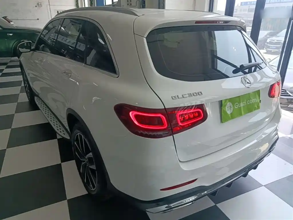 Mercedes-Benz GLC 2020 GLC 300 L 4MATIC Dynamic фото 5