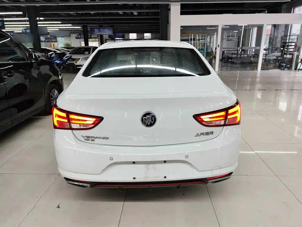 Buick Verano 2019 Sedan 15S Auto Leading фото 5