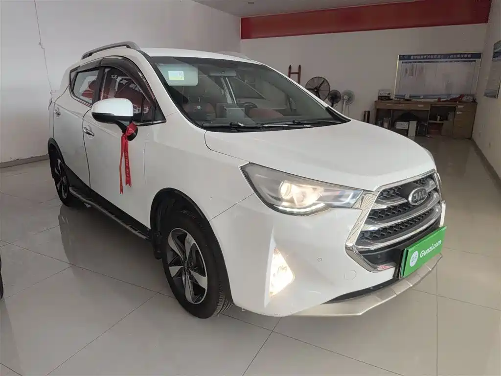 JAC Motors Refine S3 2017 2017 1.5L Manual Luxury Smart