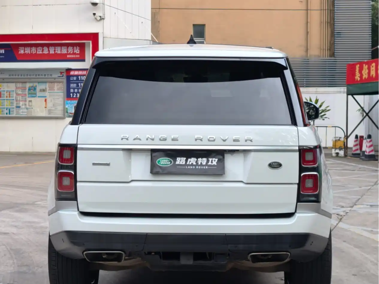 Land Rover Range Rover 2018 3.0 SC V6 Vogue Heritage Edition фото 14