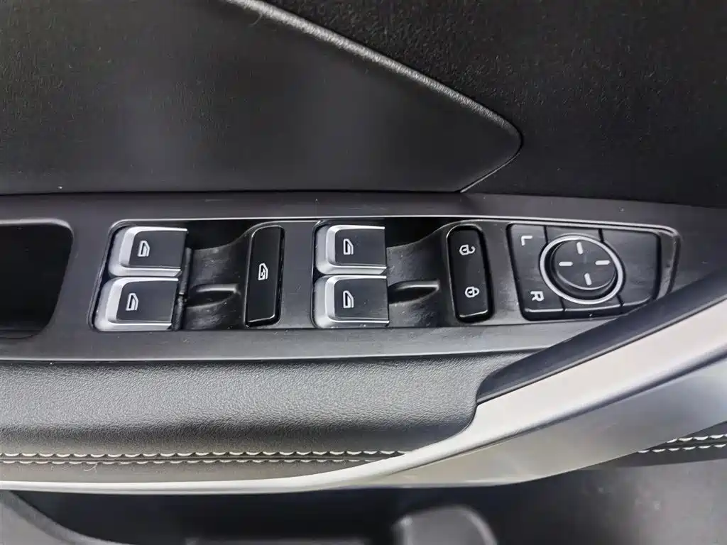 GEELY AUTOMOBILE BOYUE