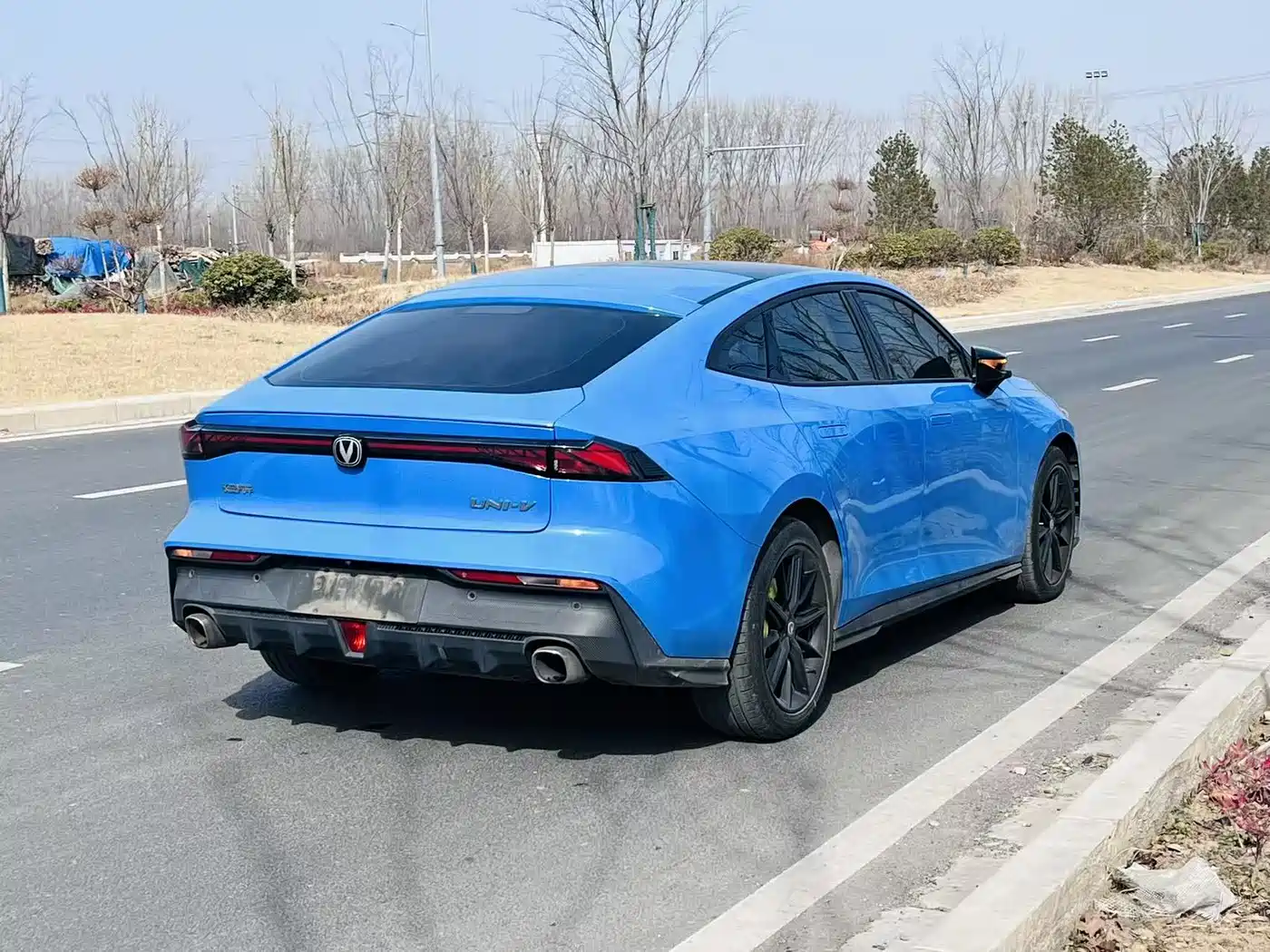 CHANGAN UNI-V