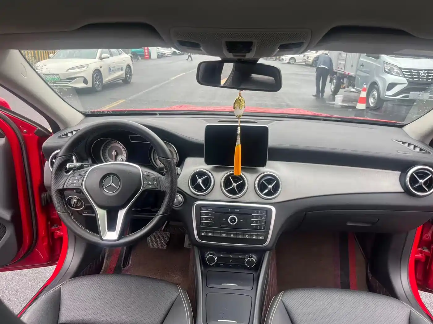 Mercedes-Benz GLA 2016 GLA 220 4MATIC Fashion фото 10