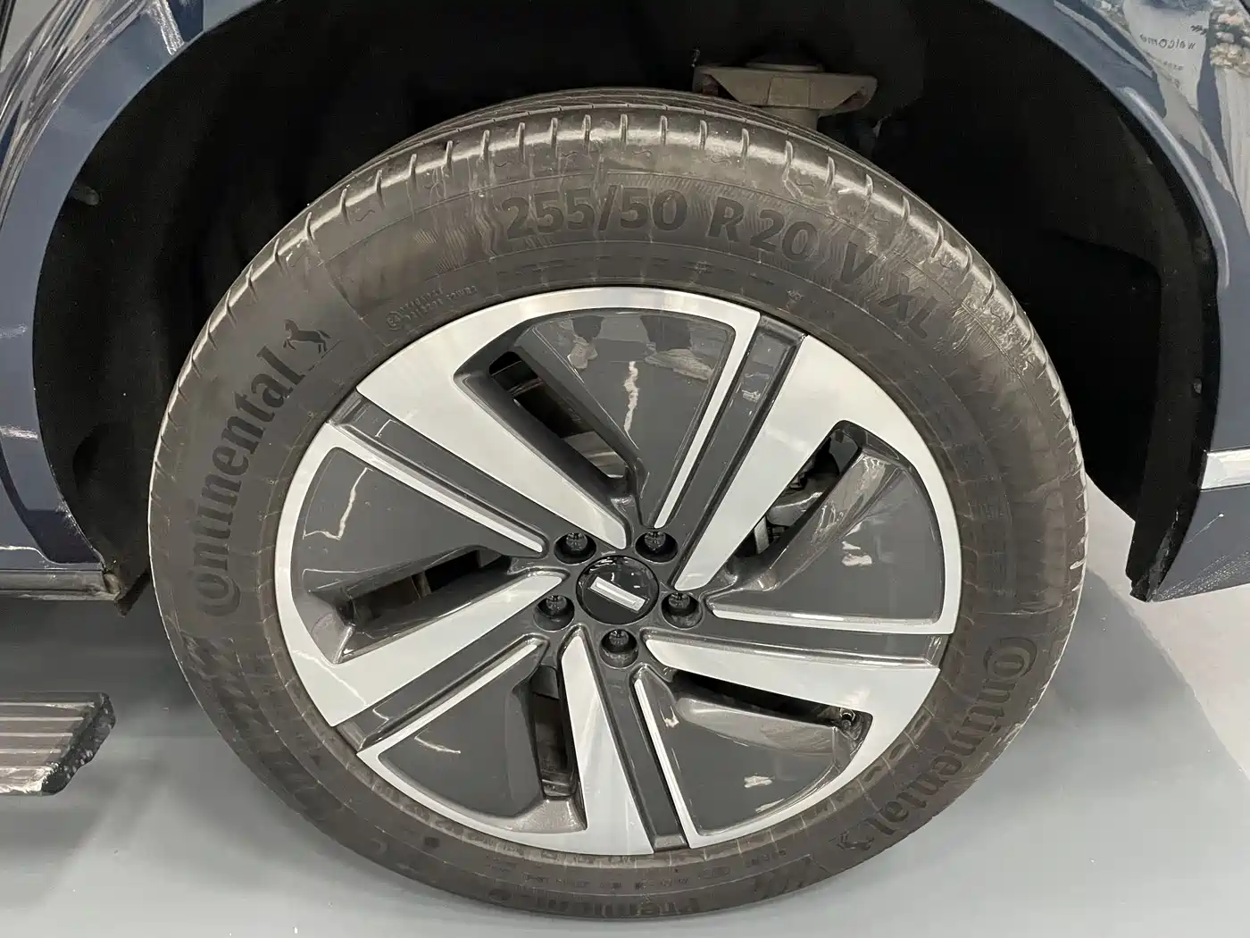 WEI PAI WEI BRAND BLUE MOUNTAIN