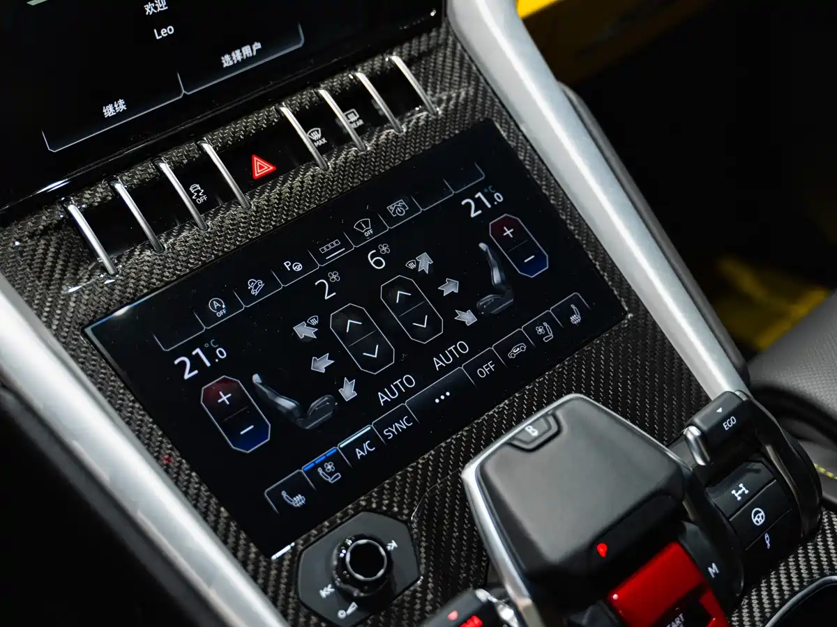 Lamborghini Urus 2023 4.0T V8 S фото 30