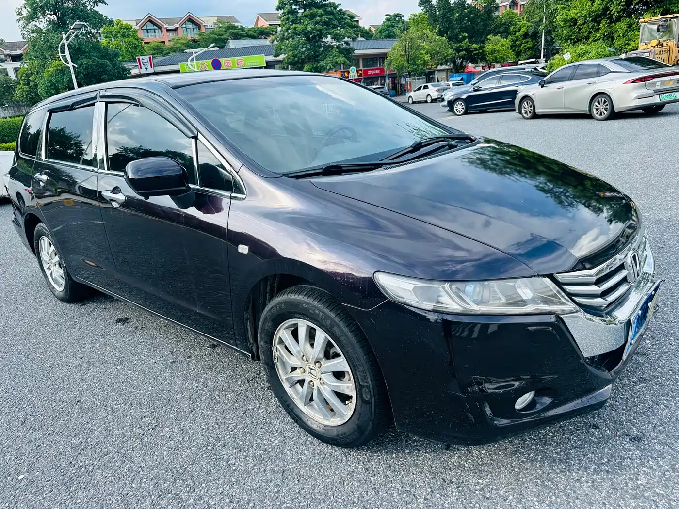 Фото 3 - Honda Odyssey