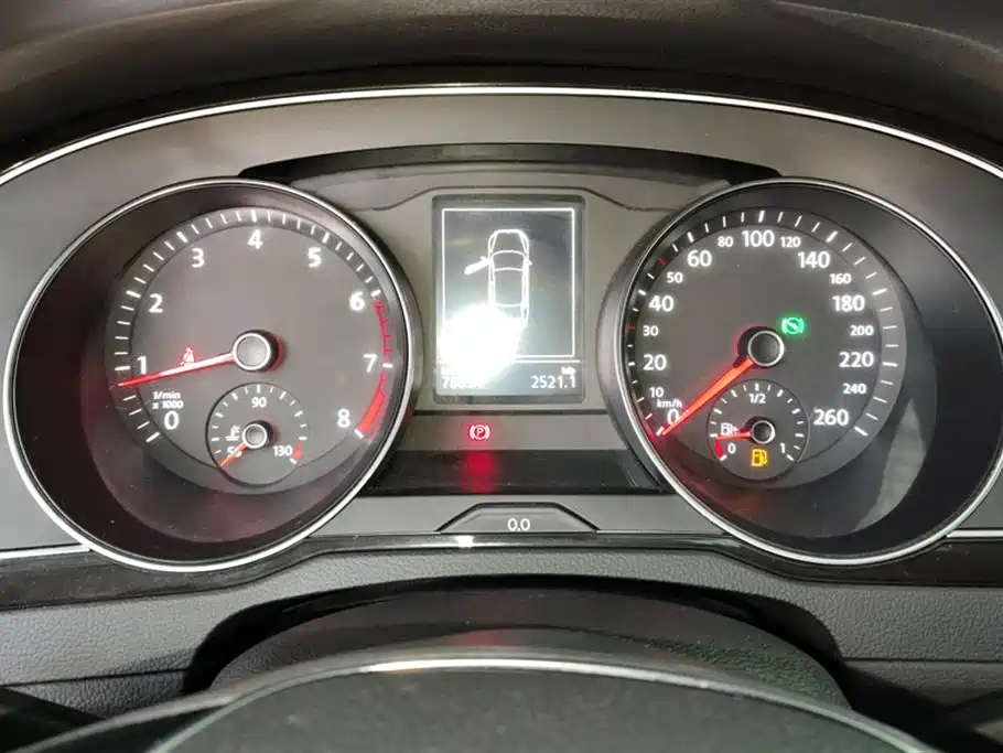 Volkswagen Magotan 2018 330TSI DSG Leading фото 14