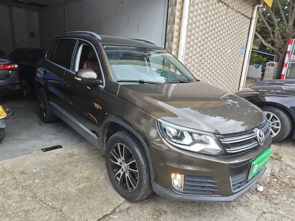 Volkswagen Tiguan 2016 Model 300TSI Automatic 2WD Luxury Edition фото 4