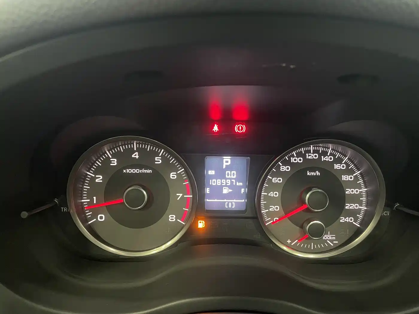 Subaru Forester 2015 2.0i Special Commemorative Edition фото 11