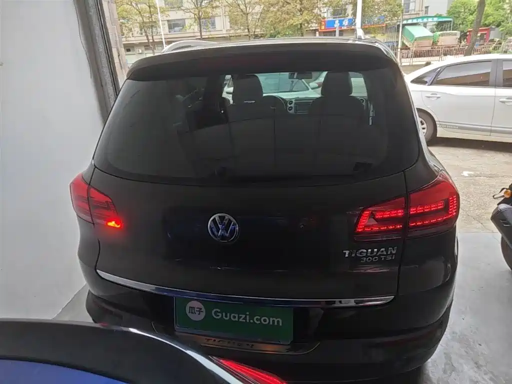 Volkswagen Tiguan 2016 Model 300TSI Automatic 2WD Luxury Edition фото 6