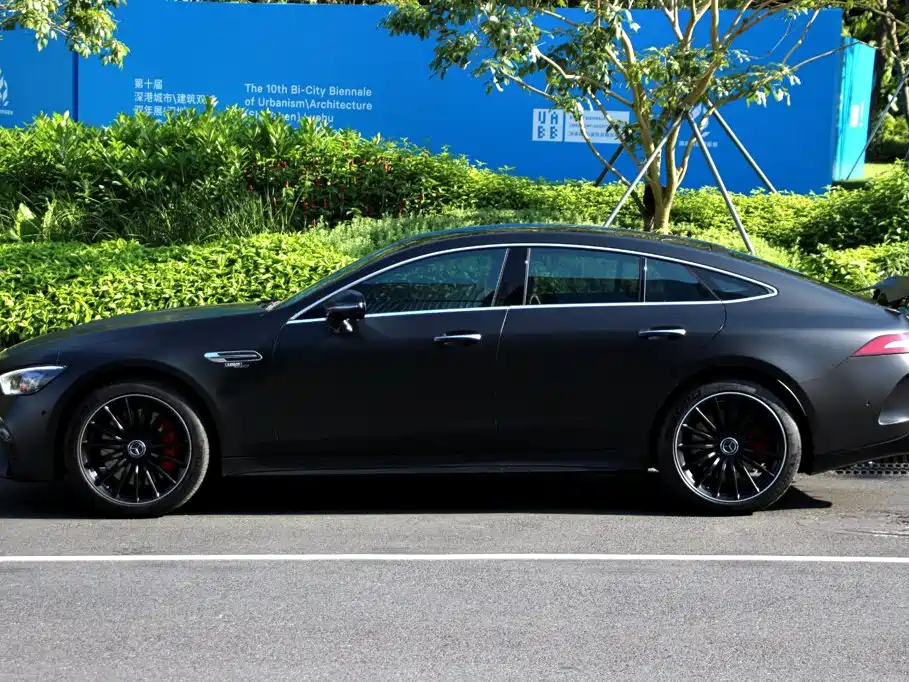 Фото 3 - Mercedes-Benz AMG GT