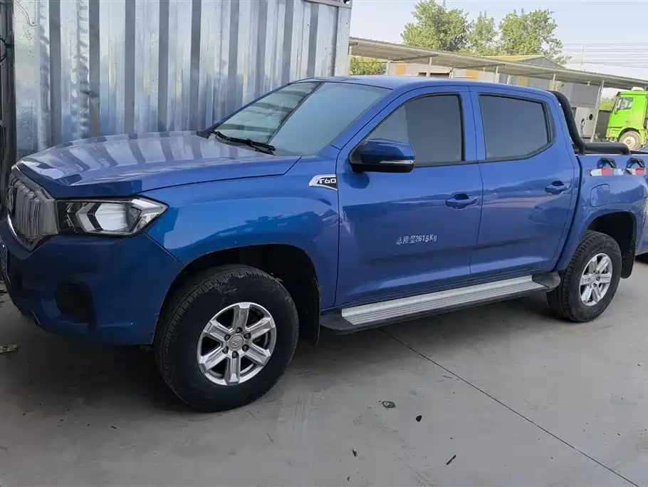 SAIC Maxus Maxus T60 2019 2.4L Petrol Manual 2WD High Ground Clearance Pioneer Standard Cab фото 2