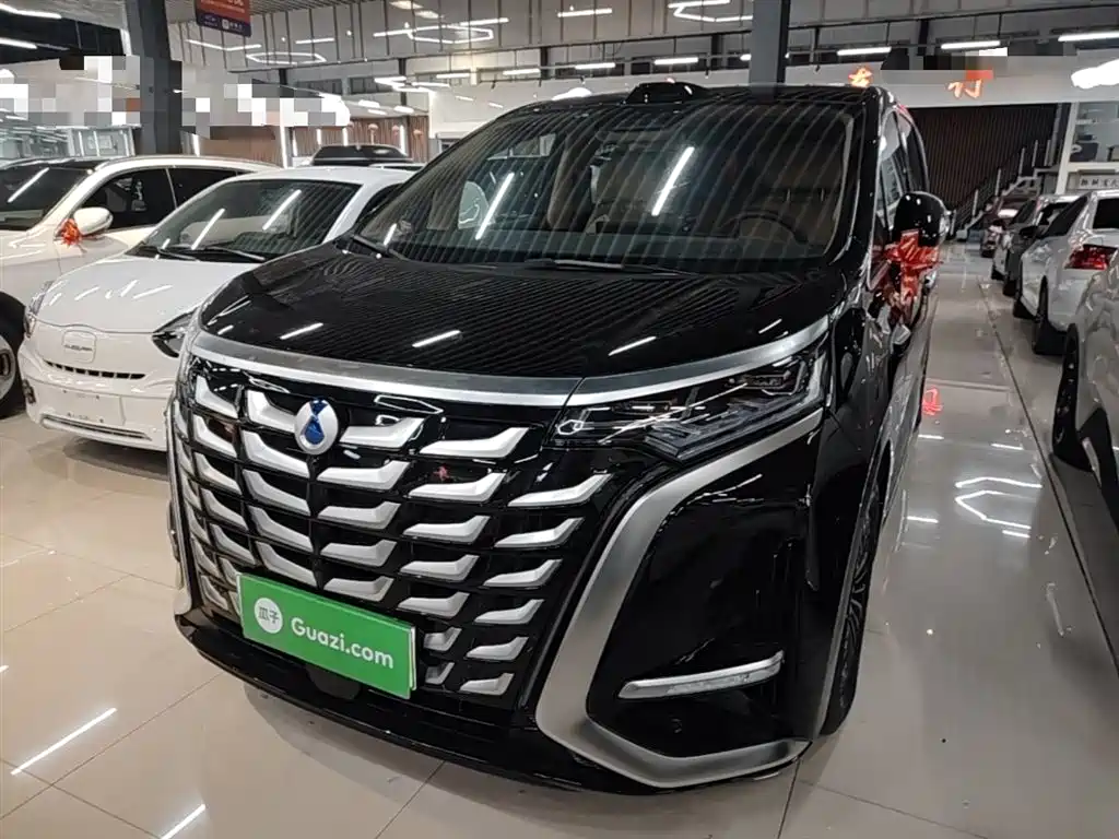 Denza D9 2025 DM-i Smart Drive Edition 1020 AWD Prestige