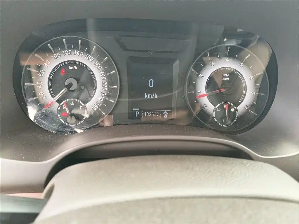 Roewe 950 2015 2015 1.8T Elite Edition