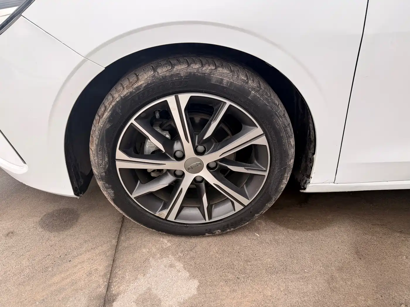 GEELY AUTOMOBILE EMGRAND