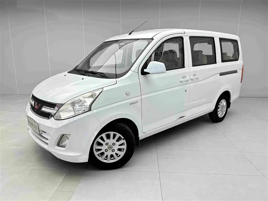 Wuling Motors Wuling Rongguang V 2016 2015 1.5L Standard