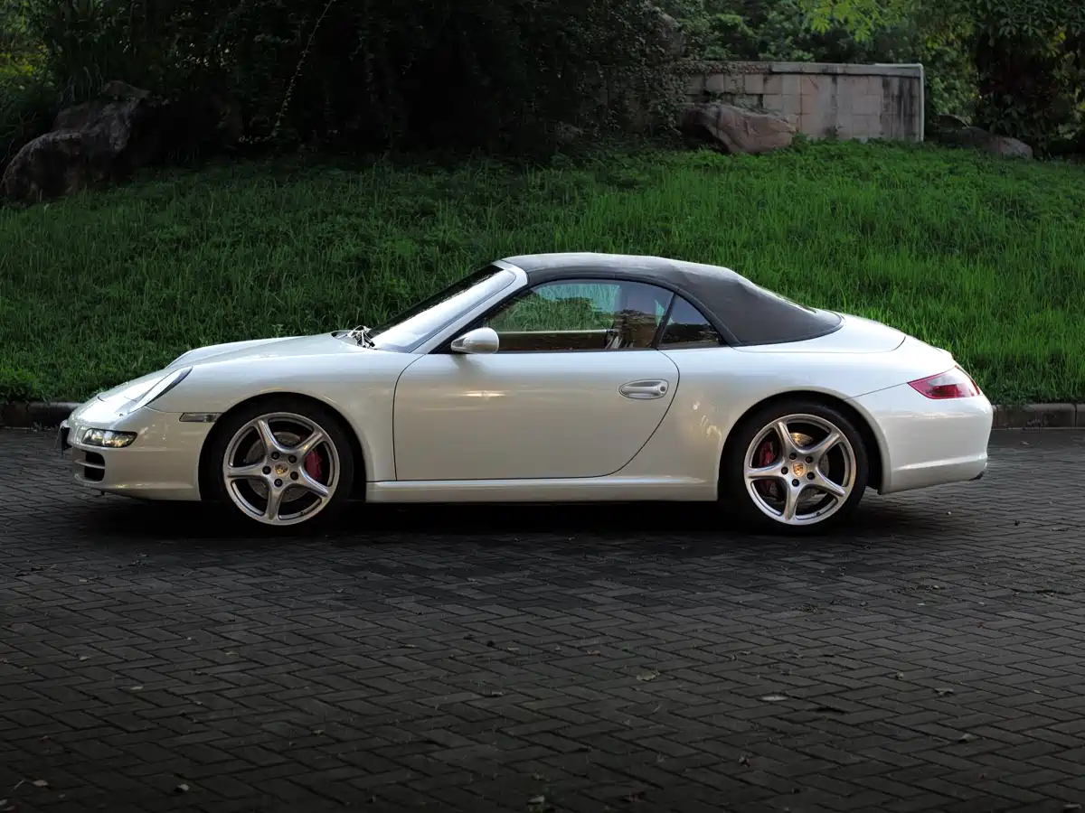 Porsche 911 2008 2006 Carrera S Cabriolet AT 3.8L