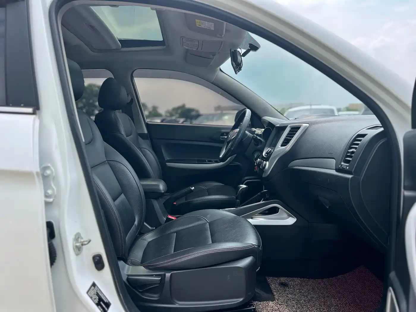 Фото 7 - Changan CS35
