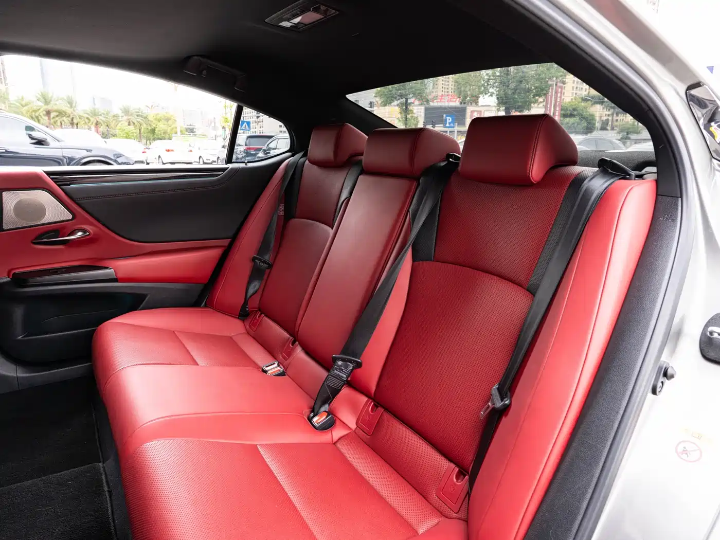 Lexus ES 2018 260 F SPORT (China V) фото 12