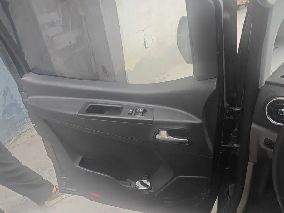 JAC Refine M3 2020 2019 IKEA Edition 1.8L Luxury Version