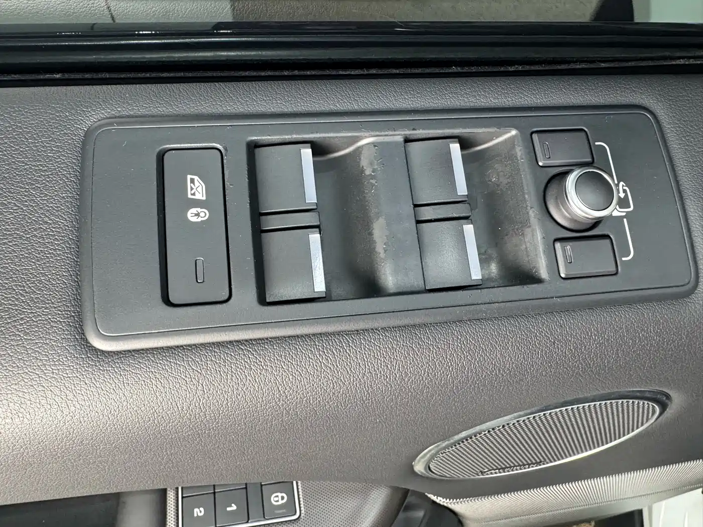 Land Rover Range Rover Sport 2016 Model 3.0 SC V6 HSE DYNAMIC фото 14