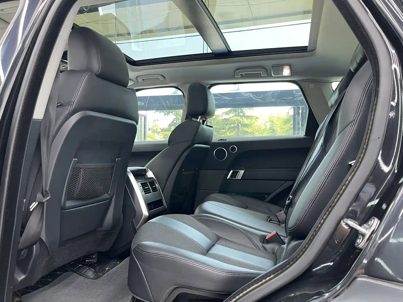 Land Rover Range Rover Sport 2017 3.0 SC V6 HSE фото 20