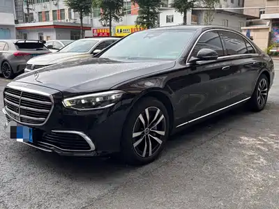 Mercedes-Benz S