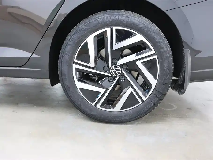 Volkswagen Sagitar 2026 Model 30 Million Special Selection 300TSI DSG Surpass Edition фото 33