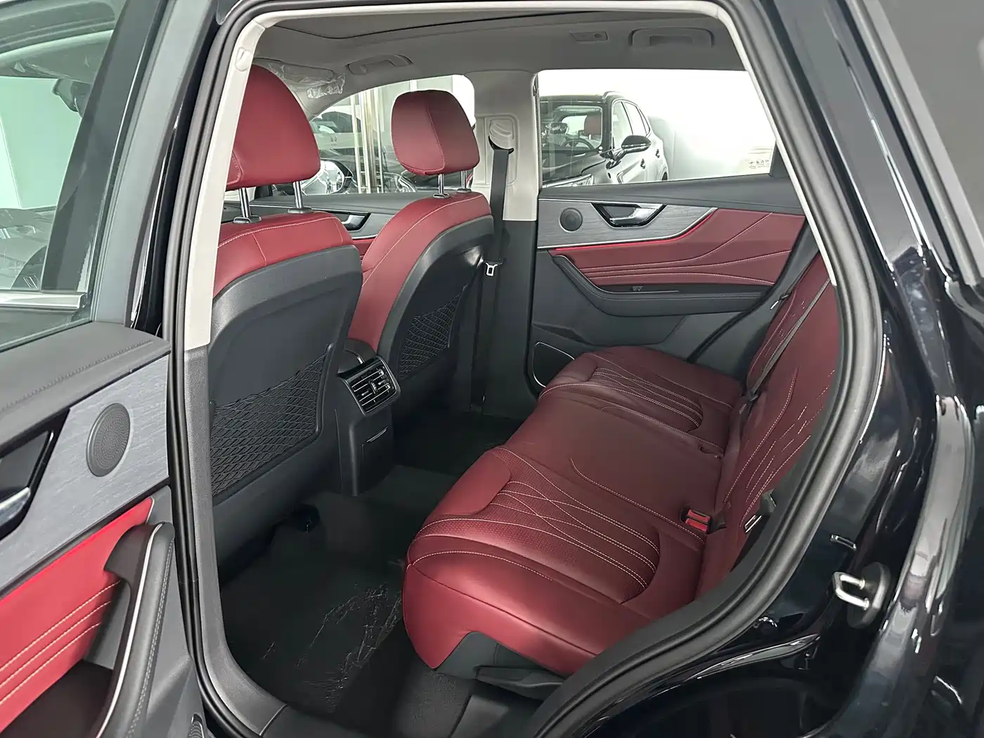 Hongqi HS5 2026 2025 2.0T 2WD Qixiang Pro