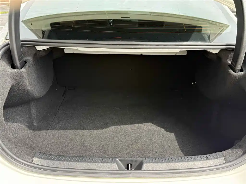 Mercedes-Benz A-Class 2020 A 200 L Sport Sedan фото 10