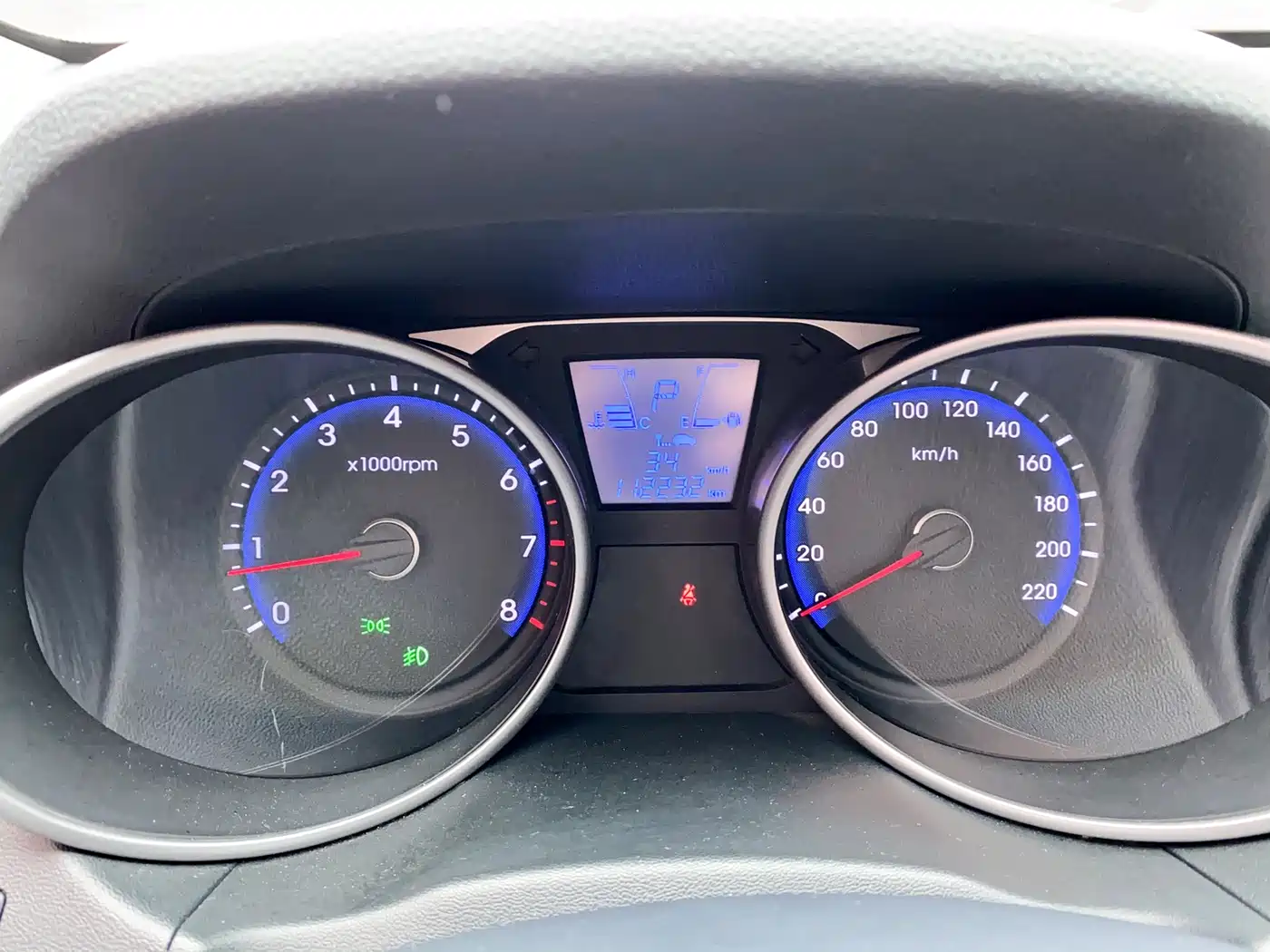 Hyundai Beijing Hyundai ix35 2013 2.0L Automatic 2WD Comfort GL China IV фото 11
