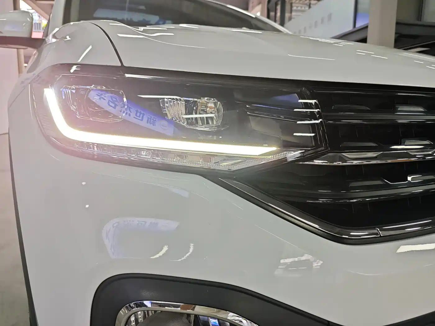 Volkswagen Tacqua 2023 2021 1.5L Automatic Smart Connect Edition