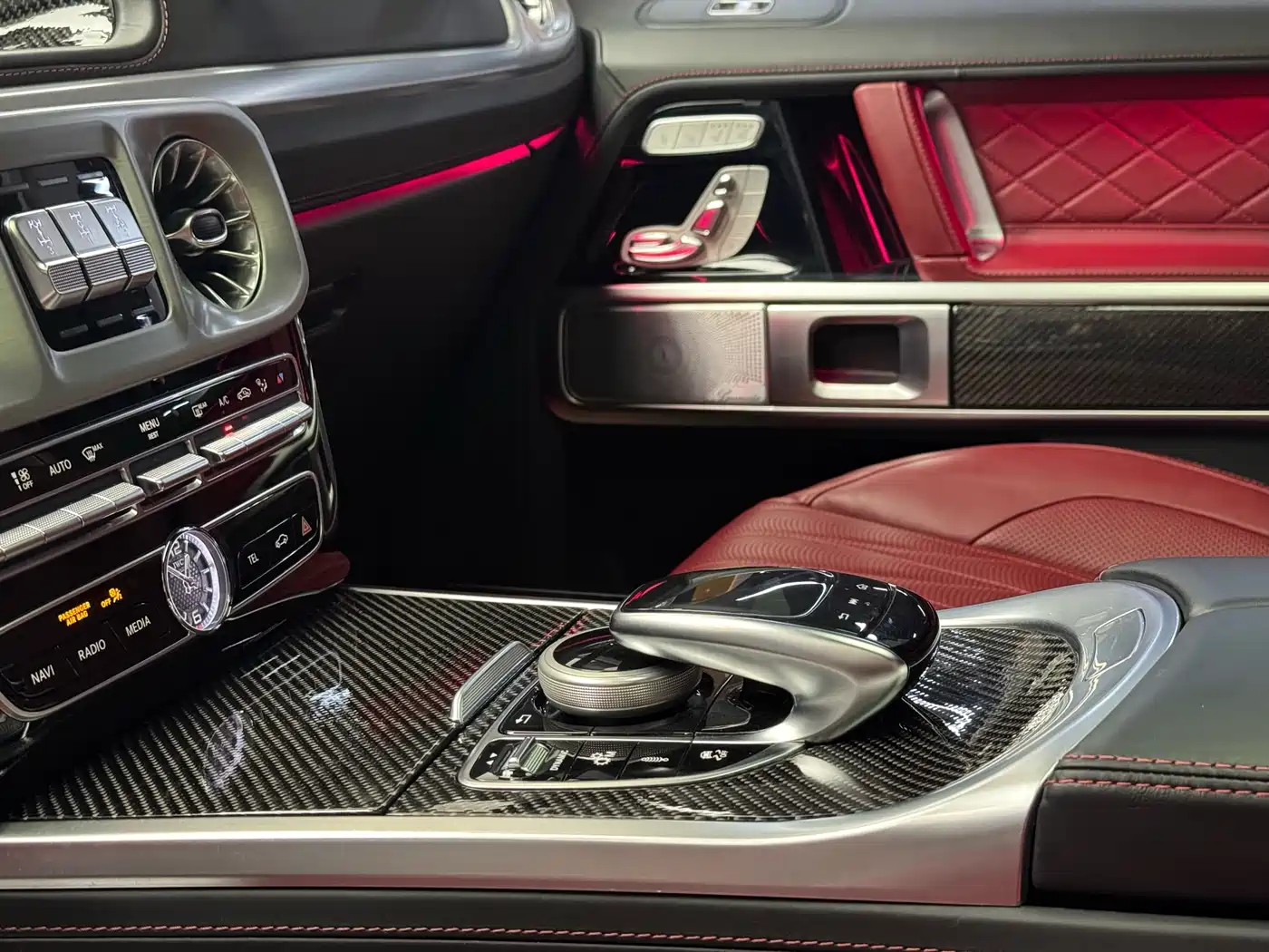 Mercedes-Benz G-Class AMG 2022 AMG G 63 фото 23