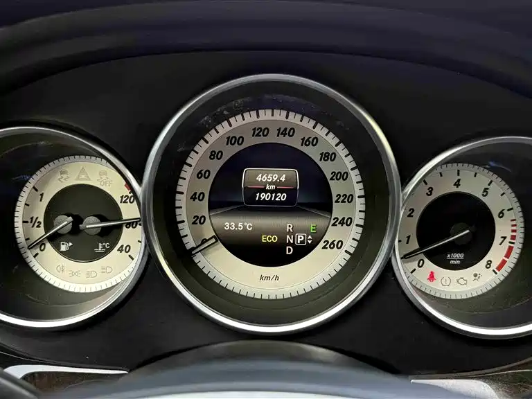 Mercedes-Benz CLS 2015 CLS 320 фото 20