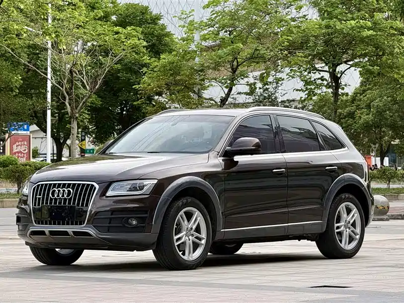 Audi Q5 2017 Plus 40 TFSI Technology