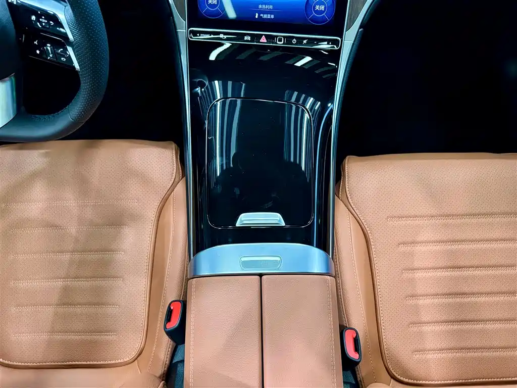 Mercedes-Benz GLC 2025 Facelift GLC 300 L 4MATIC Dynamic 5-seater фото 29