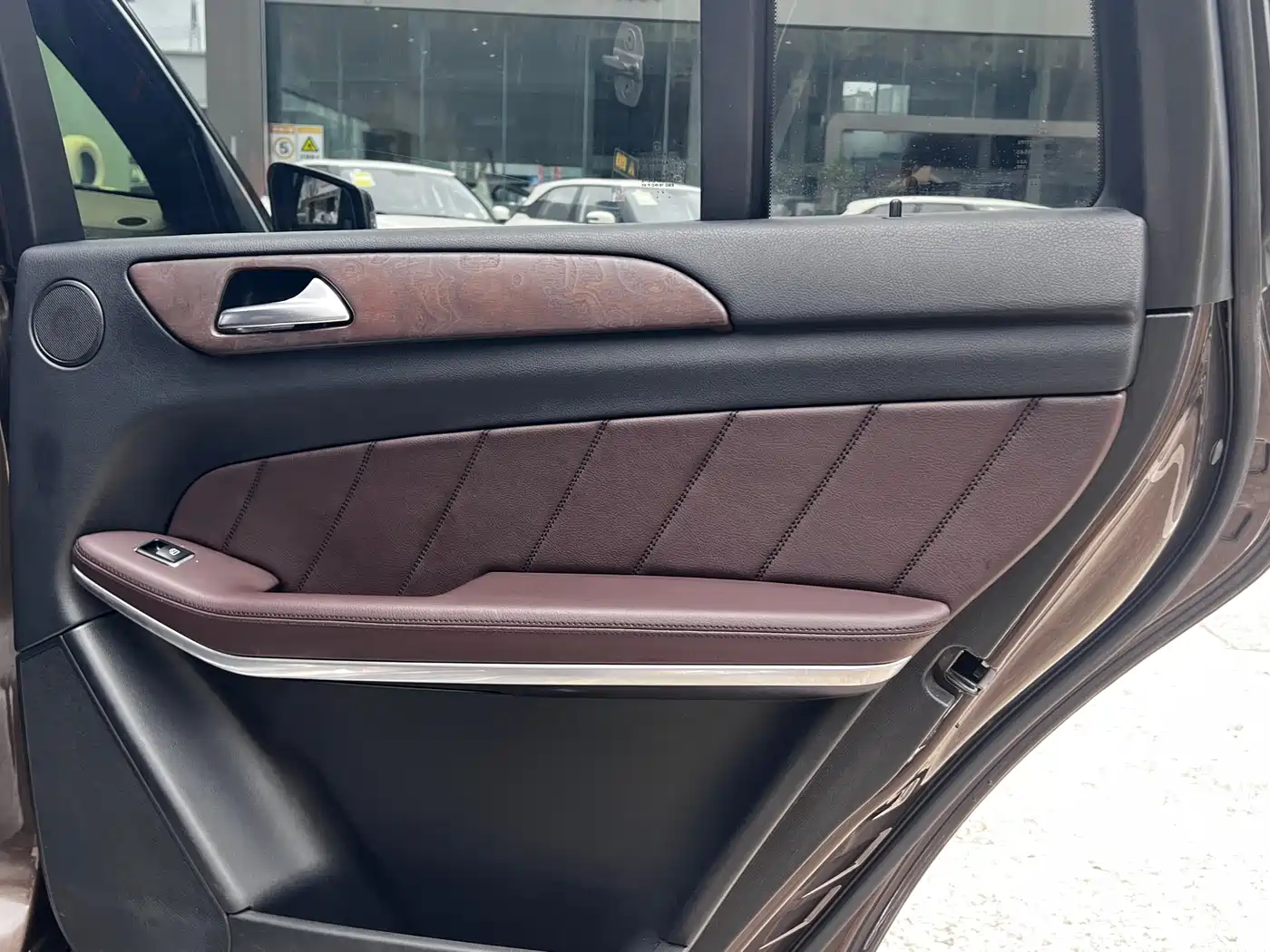 Mercedes-Benz GL-Class 2013 GL 500 4MATIC фото 8