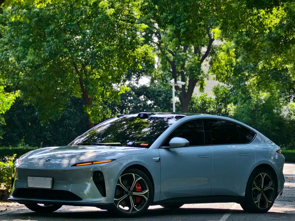 NIO ET5 2022