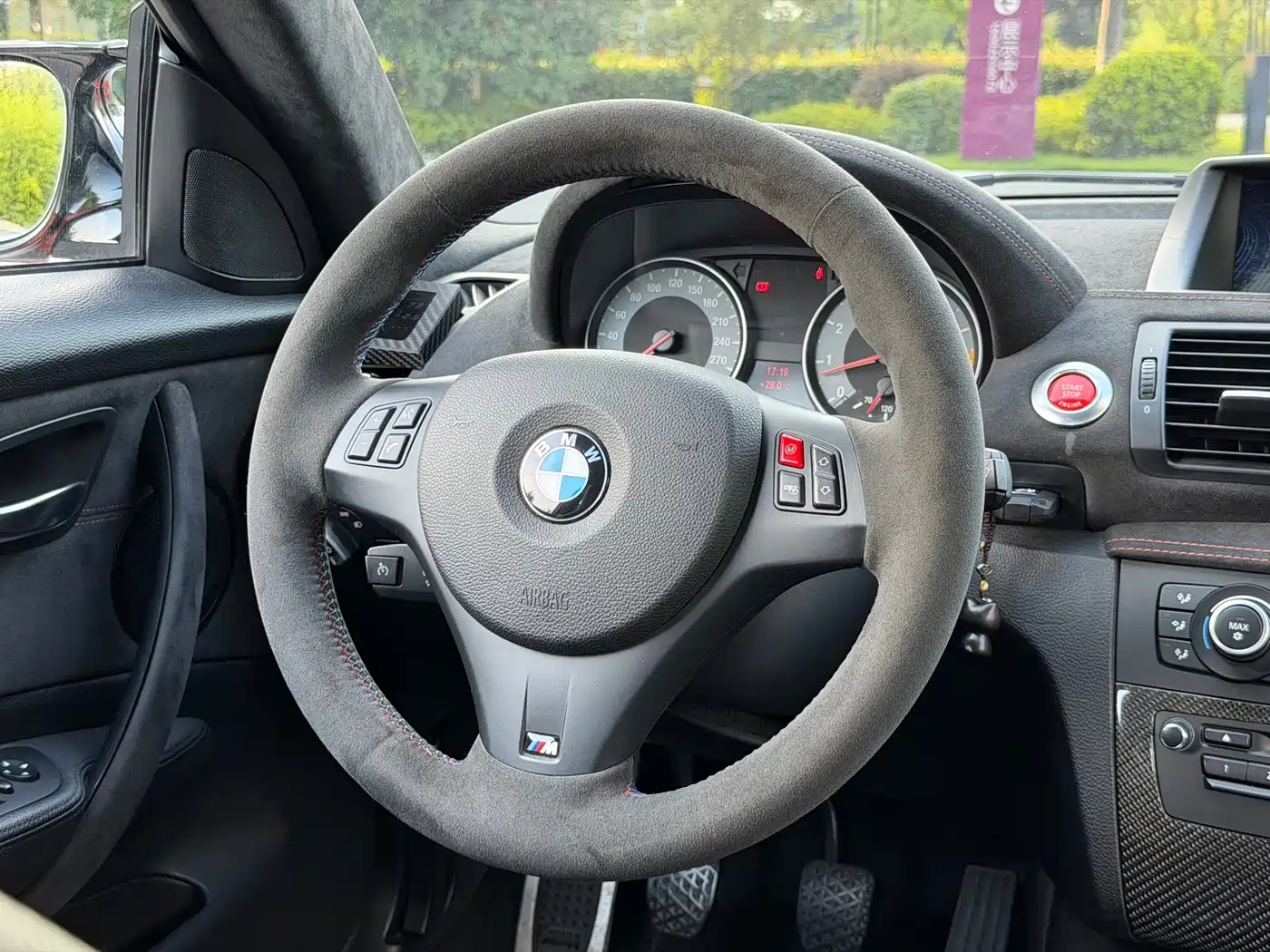 BMW 1 Series M 2013 2011 1M Coupe