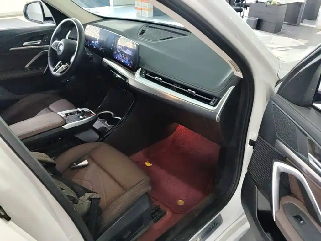 BMW iX1 2025 2023 eDrive25L M Sport Package