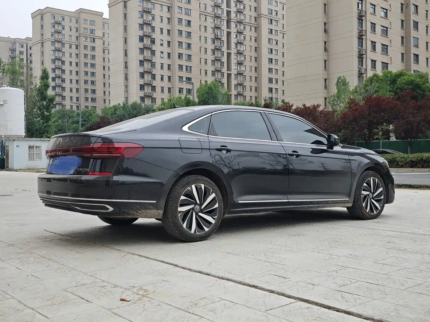 Volkswagen Passat 2022 330TSI Starlight Elite Edition фото 7