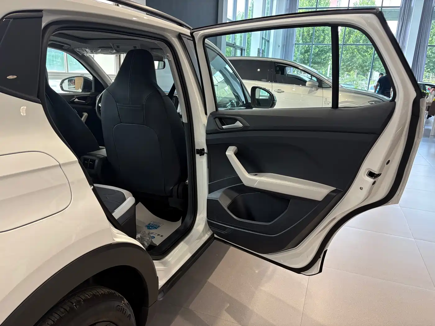 Volkswagen Tharu 2026 2026 New Sharp 300TSI Aspiration Edition