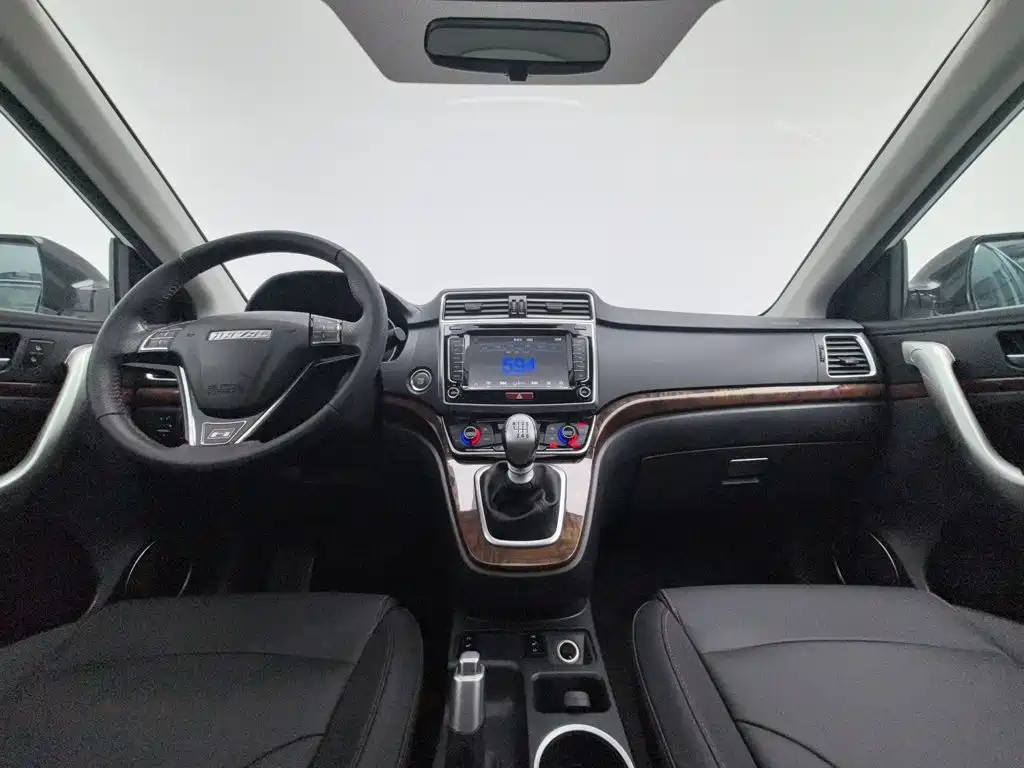 Фото 5 - Haval H6