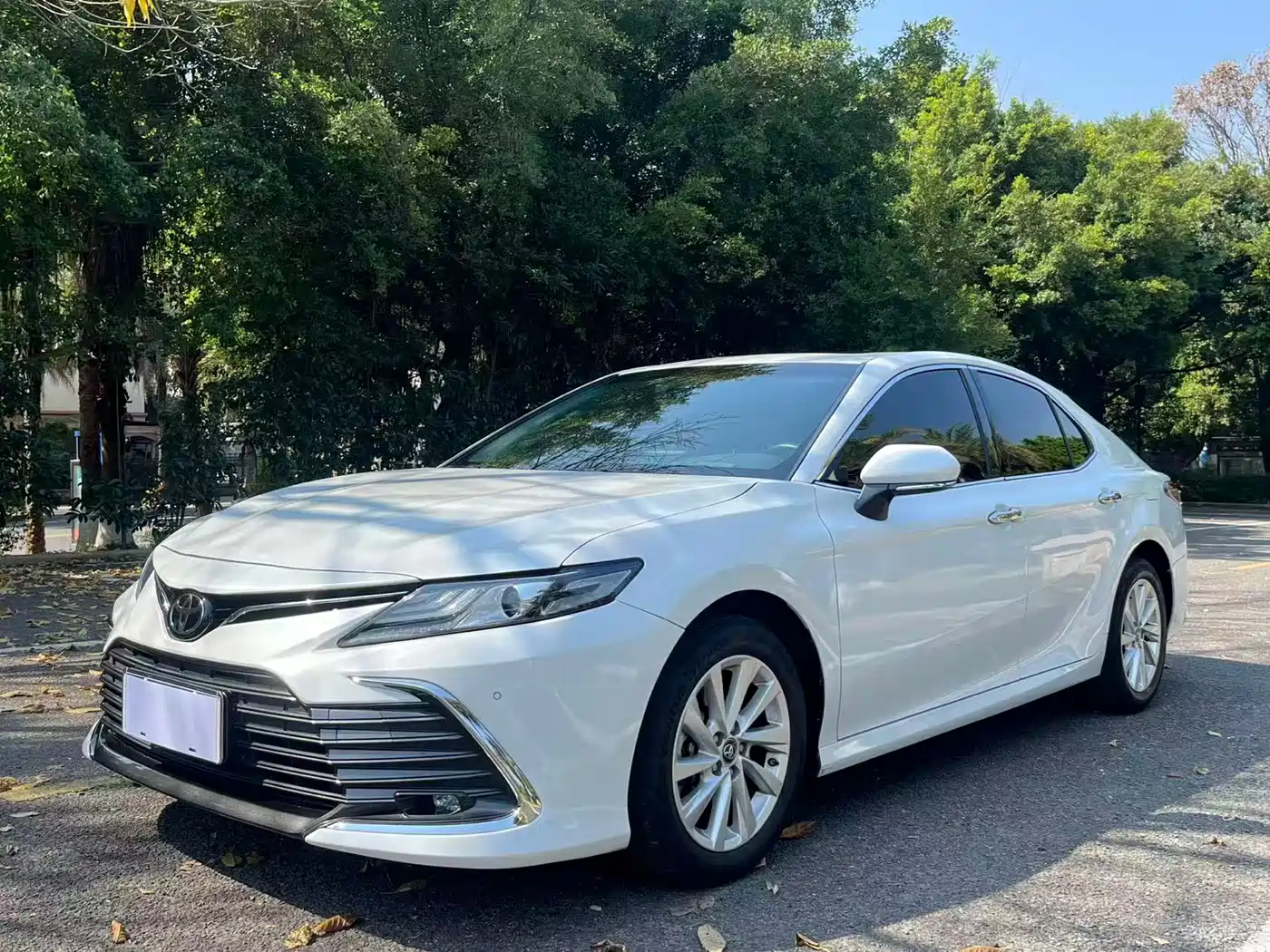 Toyota Camry 2021 2.0G Luxury Edition
