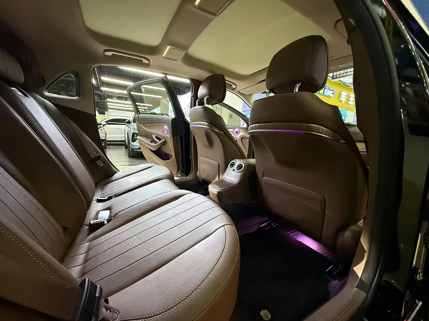 MERCEDES-BENZ E CLASS