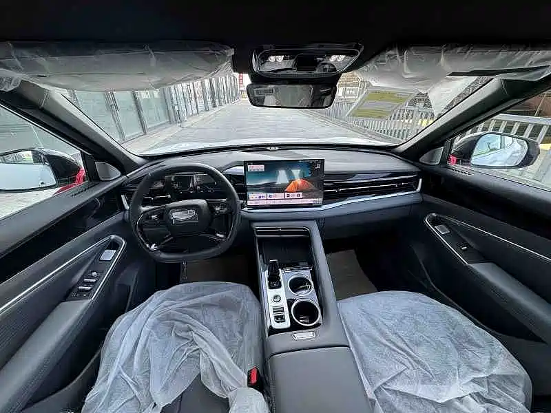 Photo 8 - Geely Boyue