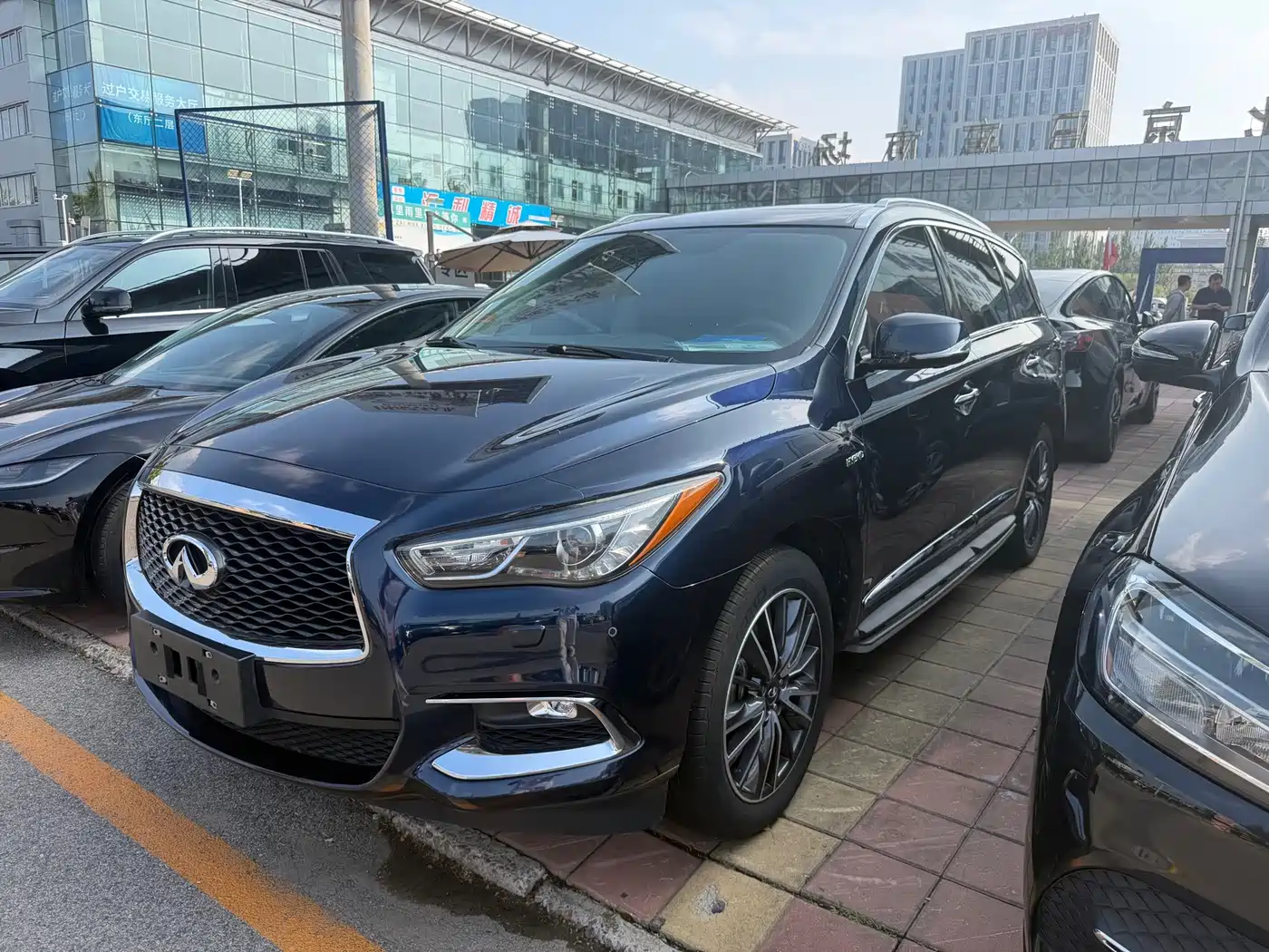 Infiniti QX60 (Import) 2020 2018 2.5 S/C Hybrid 2WD Excellence Edition China VI