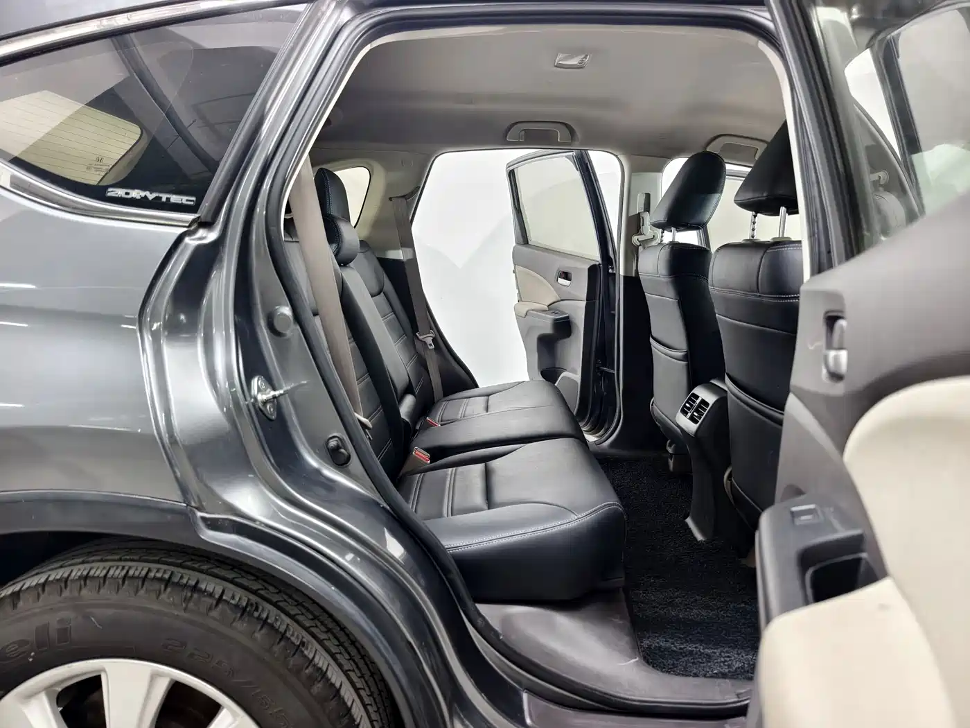 Фото 15 - Honda CR-V